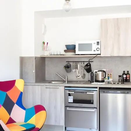 Tivoli Furnished Flat Apartman *
